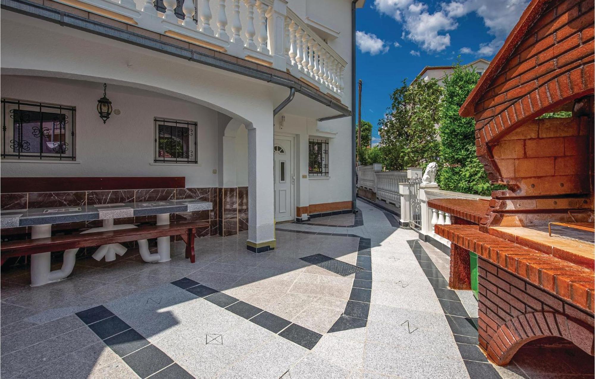 Stunning Apartment In Crikvenica With Wifi 외부 사진
